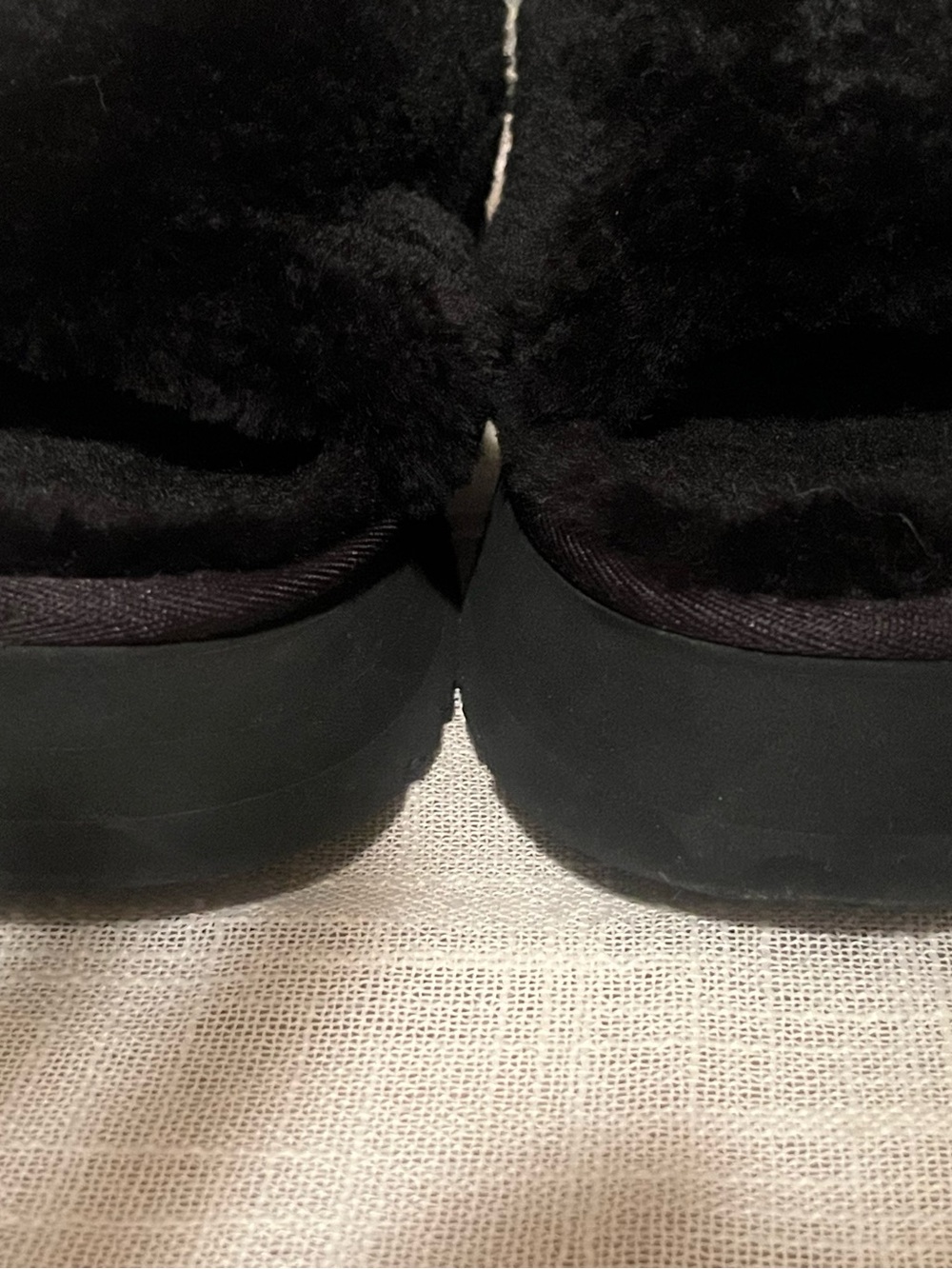 UGG Disco Slide Platform Black Fluffy Slingback Sandals Cozy Size 10 - Picture 7 of 10